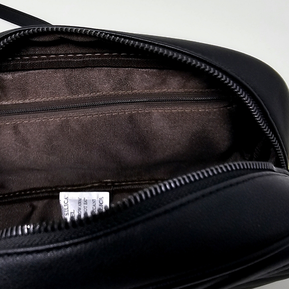 Black Quilted Crossbody Bag - Picture 13 of 16